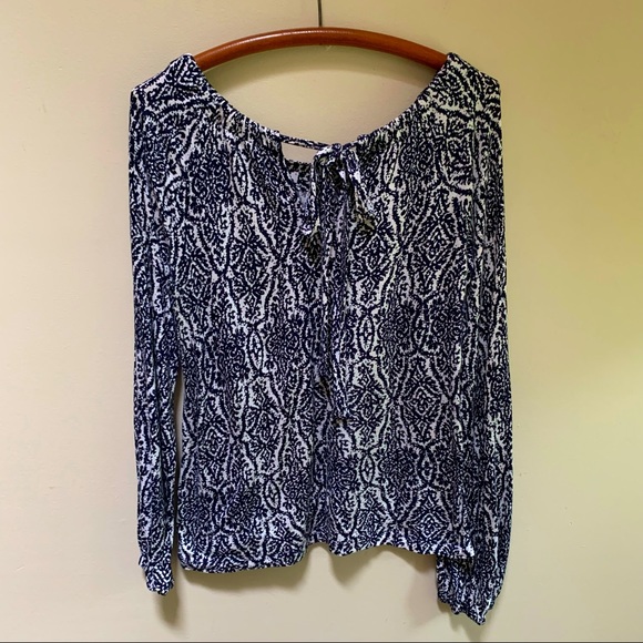 Joie Navy and White Print Top with Back Tie and Keyhole - Picture 4 of 8